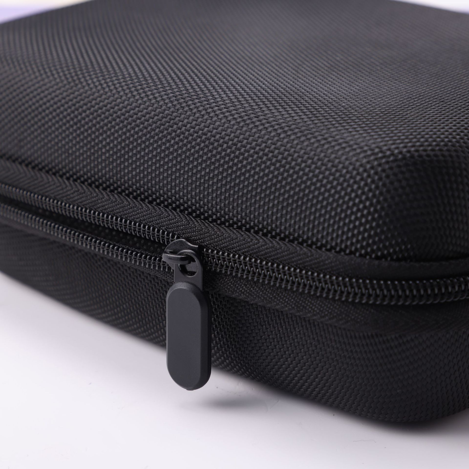 U đĩa Cáp dữ liệu Dây Kéo Túi  - đánh giá và giá Tech Accessories Case